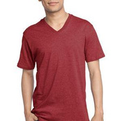 Made &#174; Mens Perfect Weight &#174; V Neck Tee
